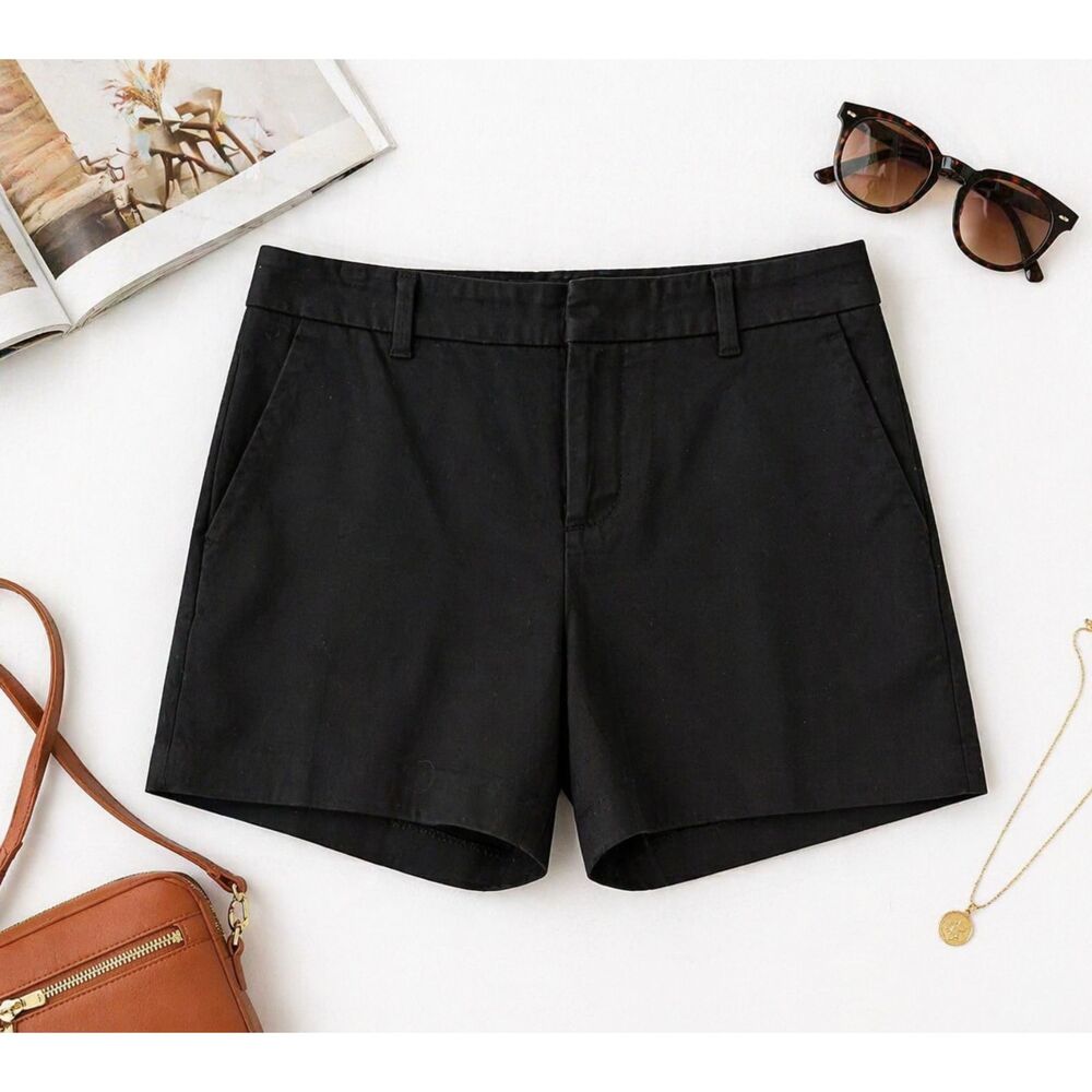 Banana Republic Shorts Women's Size 2 (32") Black Stretch Fabric Chino (139)